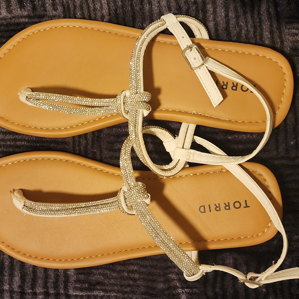 Torrid Cream Sandals Elegant Minimalist Design